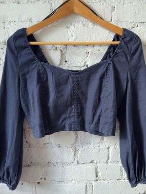 Babaton / Aritzia Hadwyn Blouse Navy Square-Neck Long-Sleeve Crop Top